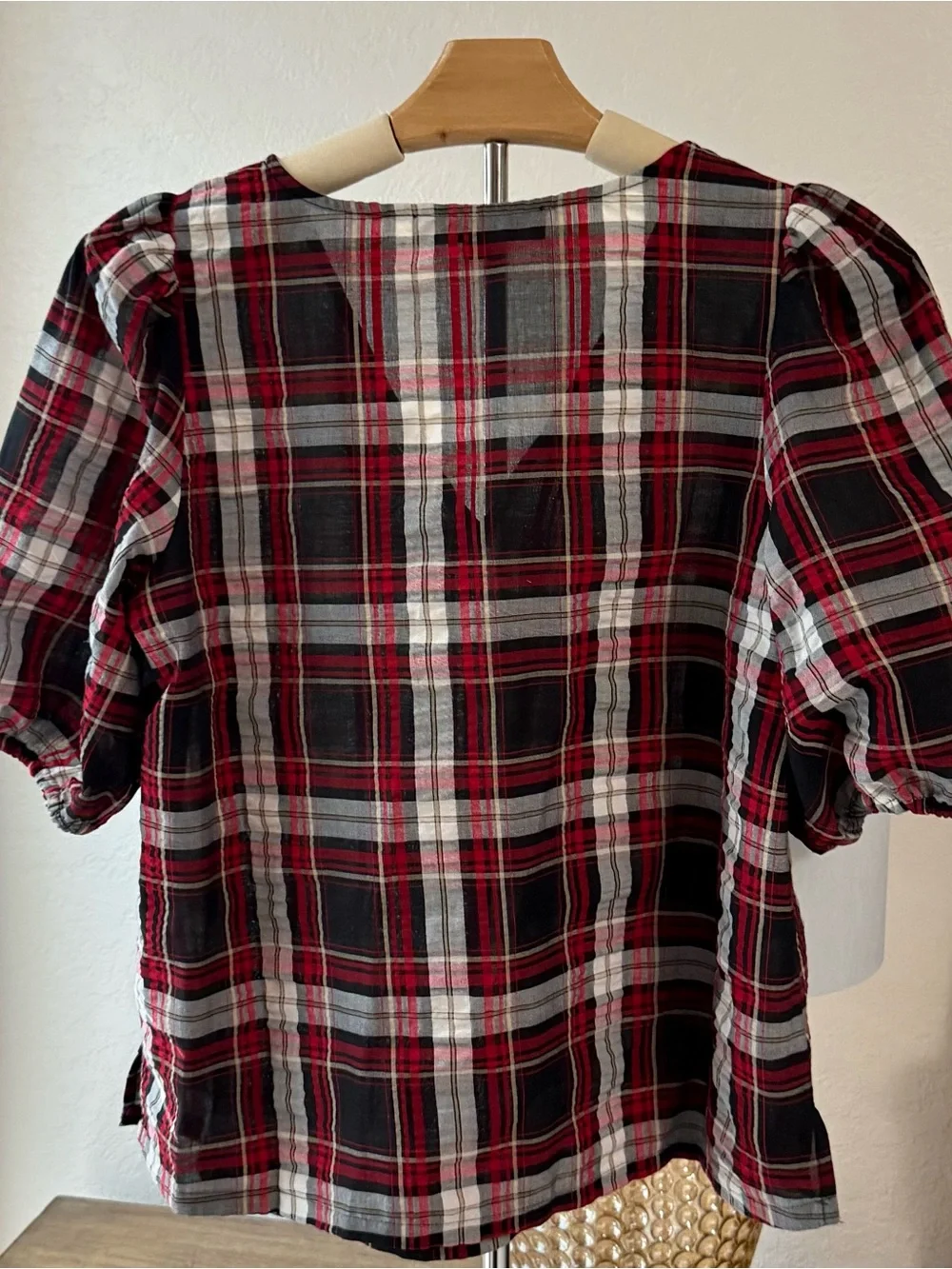 5 for $20 Deal-LOFT Red,Black & White Plaid V-Neck Puff Sleeve Top- Small Petite